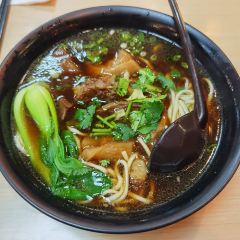 李先生牛肉面大王(潍坊火车站店) User Photo