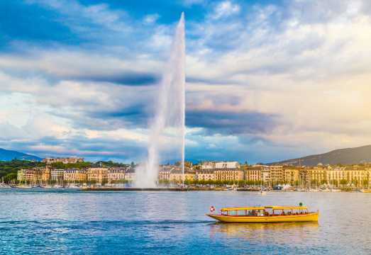 Golden Pass Railway + Lake Geneva + Lavaux Vinorama + Chillon Castle [Flexible Itinerary]