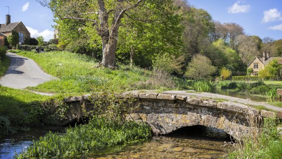 Bibury + Bourton-on-the-Water + Upper Slaughter + Lower Slaughter one-day tour
