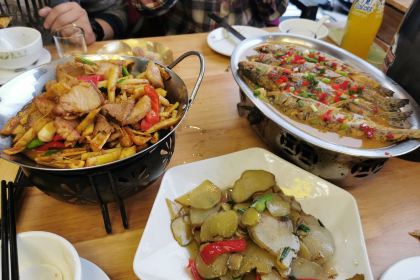 小蒋土菜馆·妈妈的味道