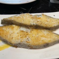 淡尾·海鲜自助概念餐厅 User Photo