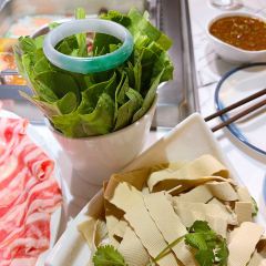 圣地礼堂·洞心火锅(防空洞店) User Photo