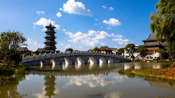 Jianchuan Wancheng Woodcarving Town