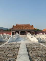 Dingdong Mausoleum, Putuo Valley