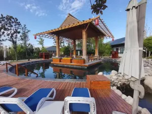 Dijian Nanshan (Huashan) Hot Spring