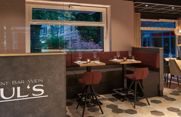 Paul's Restaurant-Wein- Bar