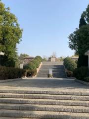 Tomb of He Zhen