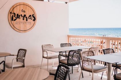 LAS BURRAS BEACHOUSE