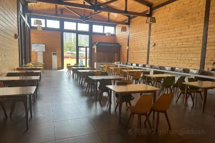 咸阳乐华木屋酒店·演绎美食中心