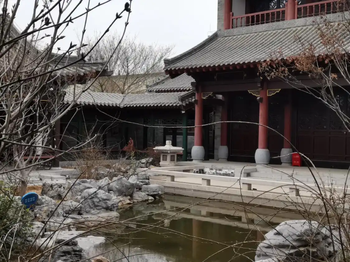 Hotels near Suiyang Museum