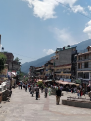 Manali Bazaar