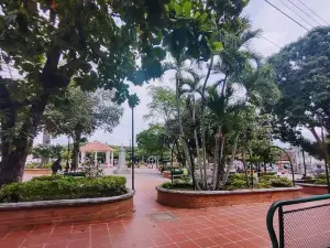 Parque Central Agua De Dios