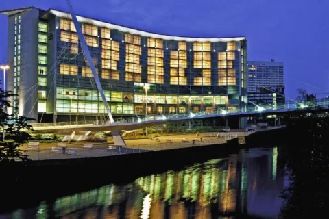 THE RIVER RESTAURANT