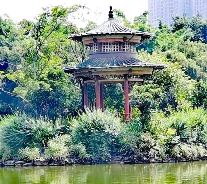 Các khách sạn gần Kylin Park