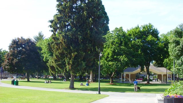Esther Short Park and Playground