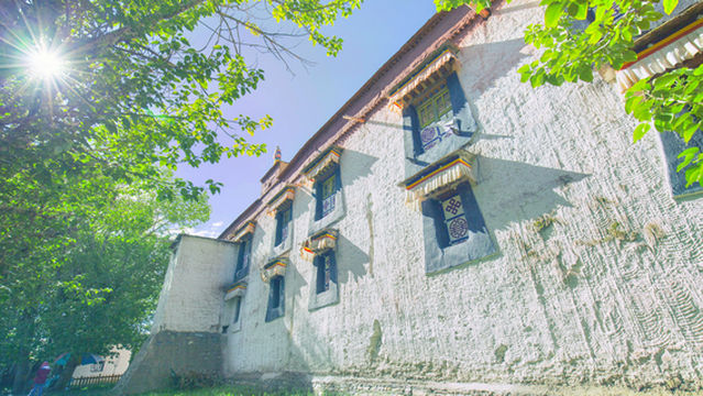 Pala Manor