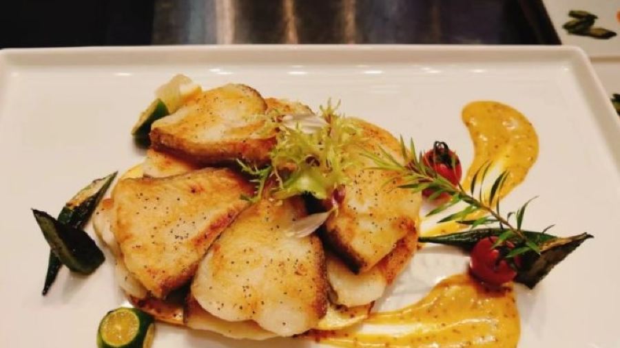 东磁大厦中餐厅