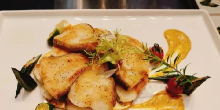 東磁大廈中餐廳