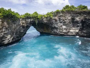 Broken Beach