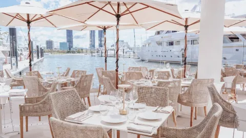 MĀRE Restaurant by La Luna in Main Beach