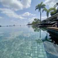 MARINA BAY SANDS (INFINITY POOL)