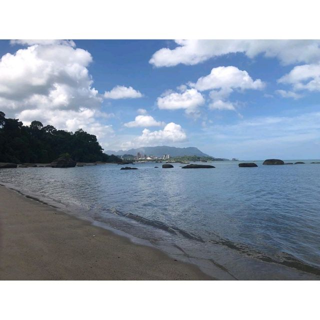 Black Sand Beach 