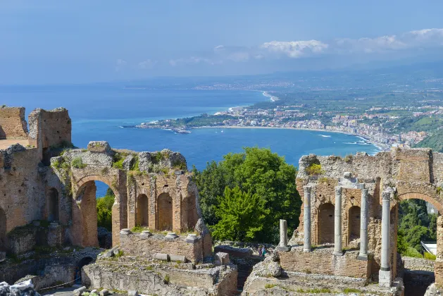 Отели с услугой ванной в г. Таормина