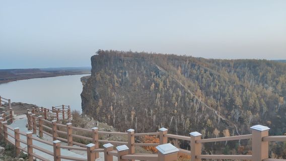 Painting Mountain Scenic Area