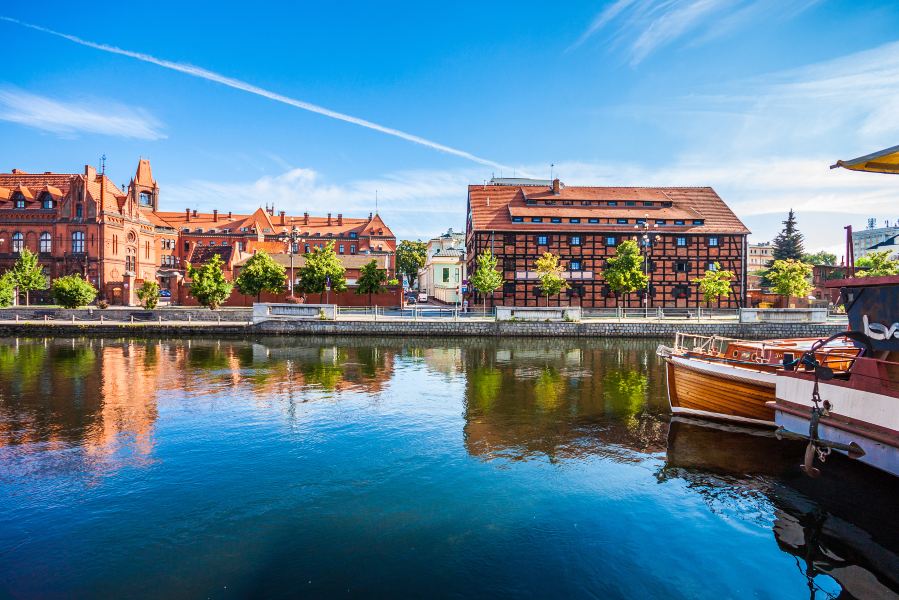 Linkoping to Bydgoszcz Flights
