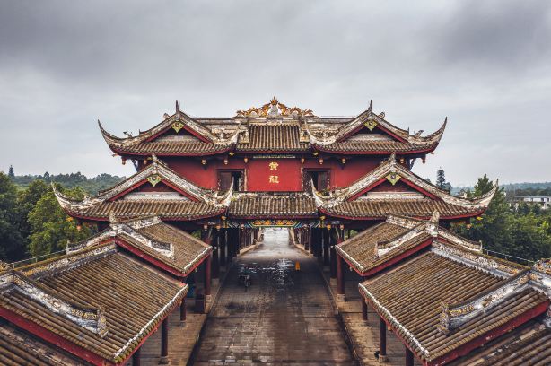 Huanglongxi Gallery Bridge