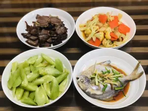 Dee Nasi Kampong