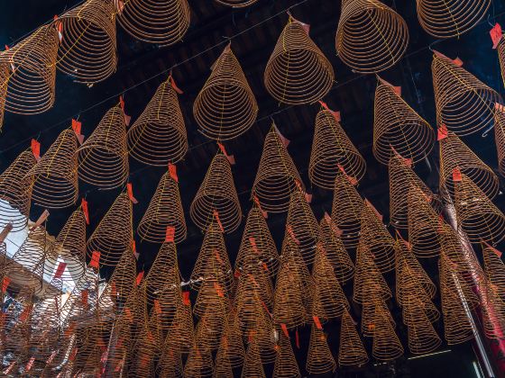 Ba Thien Hau Temple