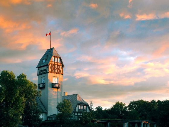 Assiniboine Park