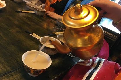 康定人家藏文化主题酒店中餐厅