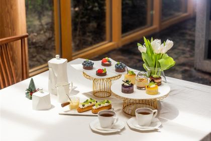 原舍祝甸轻奢湖景度假民宿(昆山周庄店)·L＇abandon甜品屋