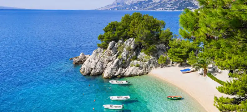 Hotels near Makarska Beach