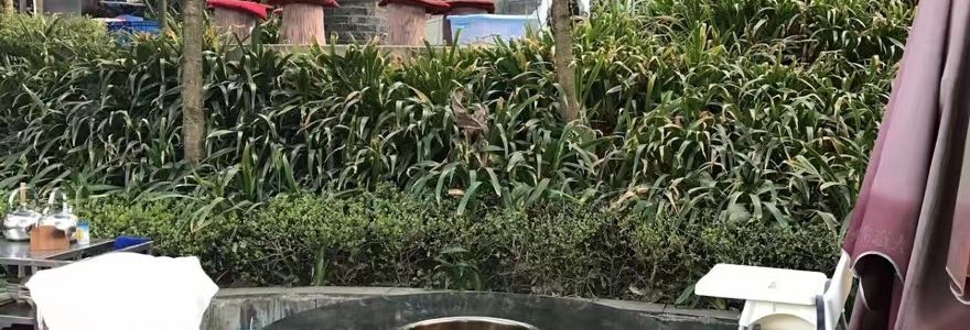 楠柏弯生态火锅山庄(梨花溪店)