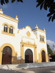 Iglesia de las Tres Ave Marias