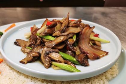 冕宁彝海结盟酒店·餐厅