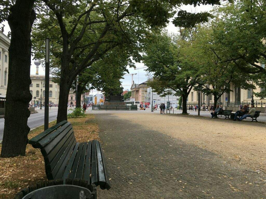 ウンター デン リンデンのレビュー ウンター デン リンデンのチケット ウンター デン リンデンの割引 ウンター デン リンデンの交通機関 所在地 営業時間 ウンター デン リンデン周辺の観光スポット ホテル グルメ Trip Com