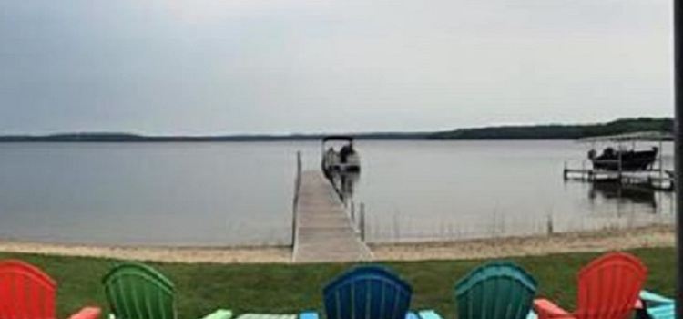 Douglas Lake Bar & Steakhouse