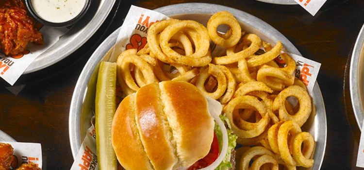 Hooters - Newark