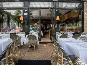 Le Noailles