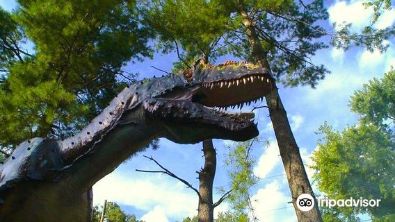 Backyard Terrors and Dinosaur Park