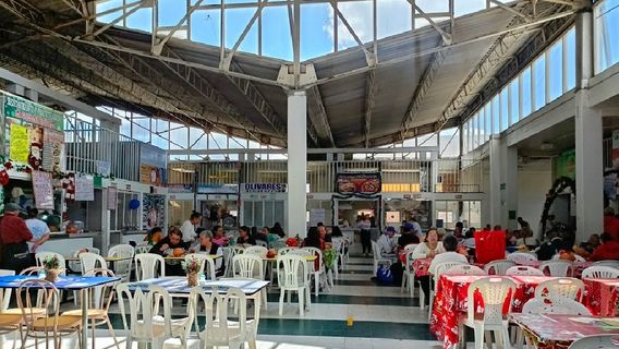 Restrepo Market Plaza