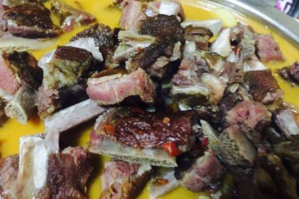 农家土菜老煨锅(木鱼镇店)