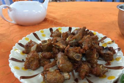 Chong tian xiang ya zhou dian