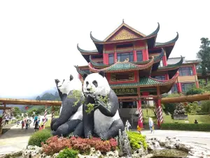 Istana Panda Indonesia Taman Safari Bogor