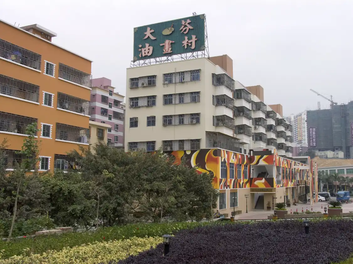 Hotels near Dafen Oil Painting Village