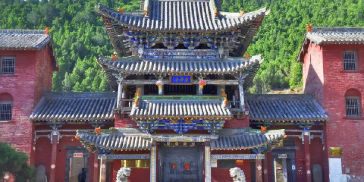 大糧山景區-定林寺